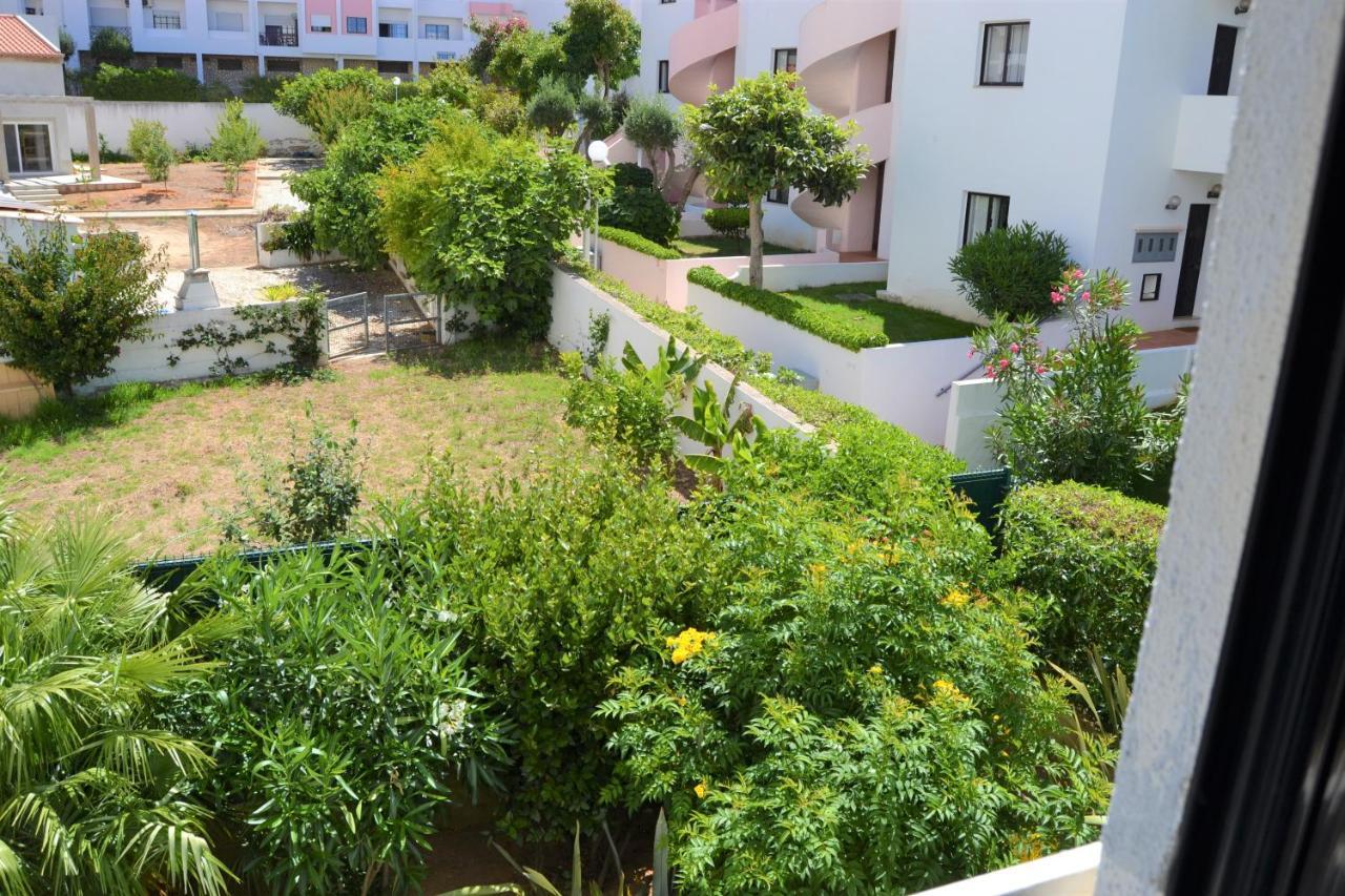 Apartamento Espacoso Com Estacionamento Incluido Portimão Esterno foto